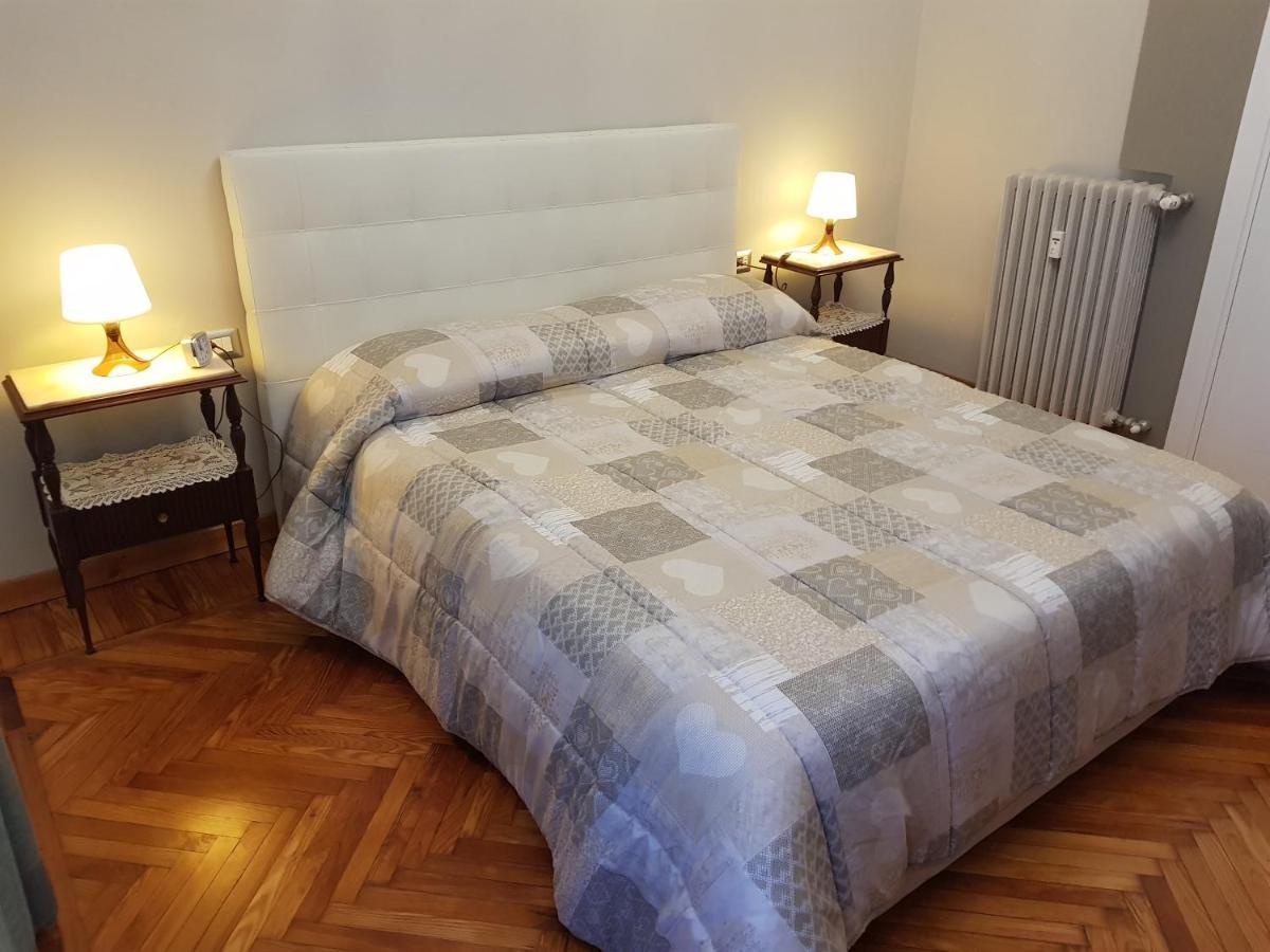 Appartamento Rosalba Асті Екстер'єр фото